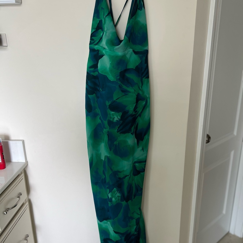 Elegant Green Floral Dress